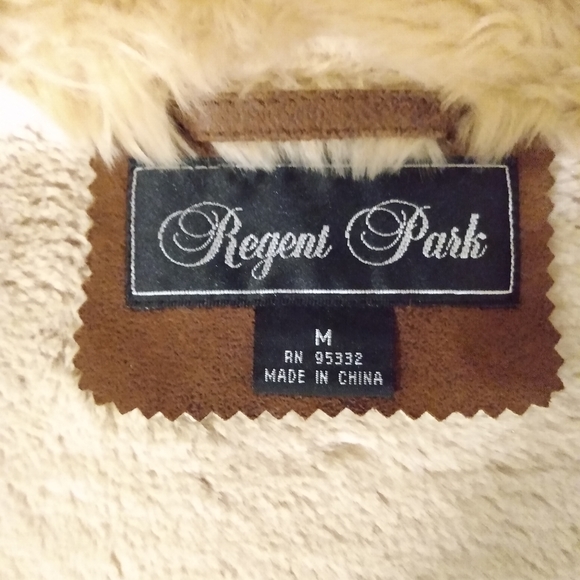 Regent Park (Womens) Coat - Picture 4 of 4